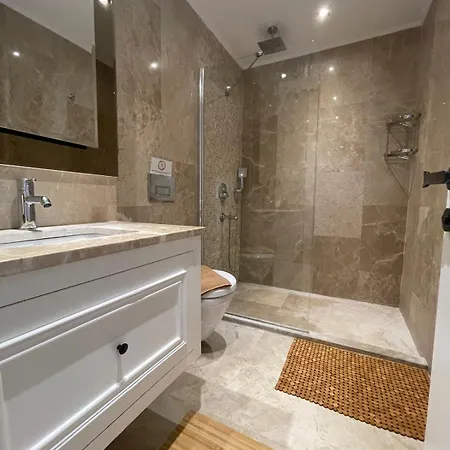 Luxury With Private Swimming Pool *