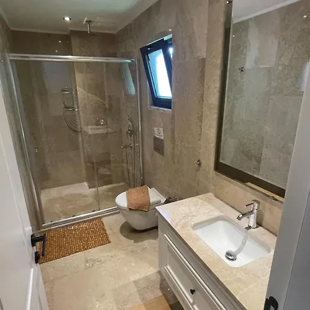 Apartment Luxury With Private Swimming Pool